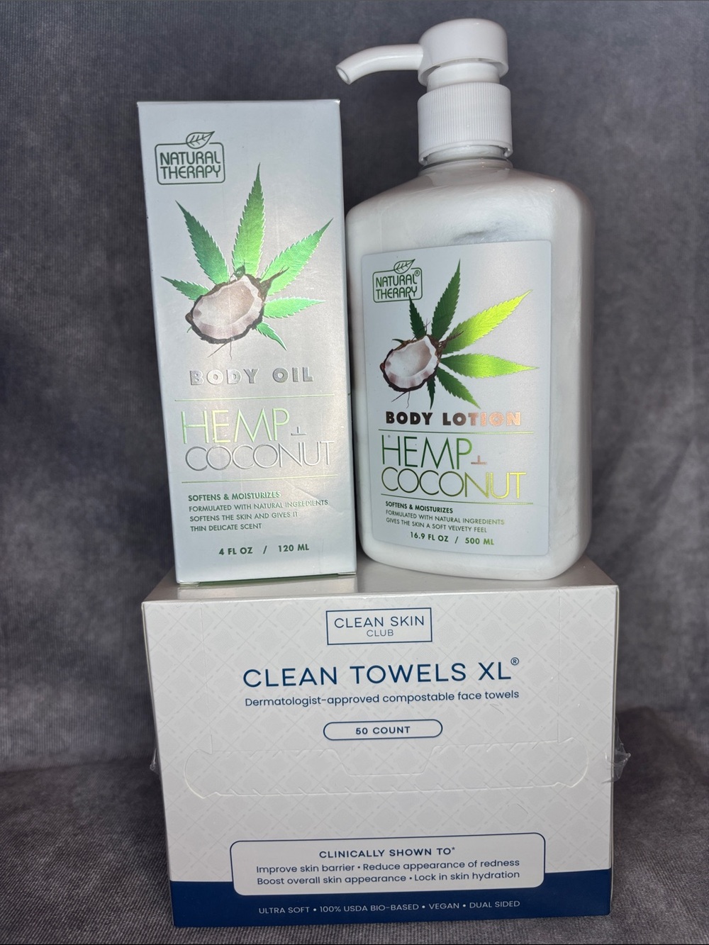 Hemp + Coconut Body Lotion - Body Oil - Clean towels refill